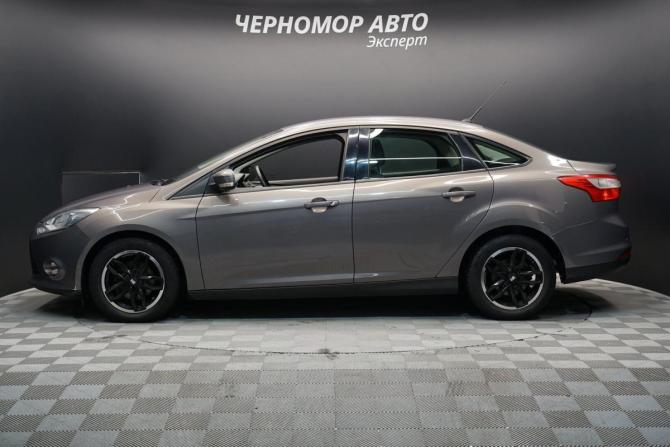 Ford Focus III с пробегом 2013 года, цена 840 000 рублей, 117182 км, седан, Автокод Объявления