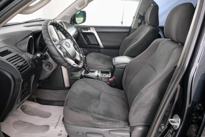 Toyota Land Cruiser Prado 150 Series с пробегом 2012 года, цена 3 049 000 рублей, 239700 км, внедорожник, Автокод Объявления