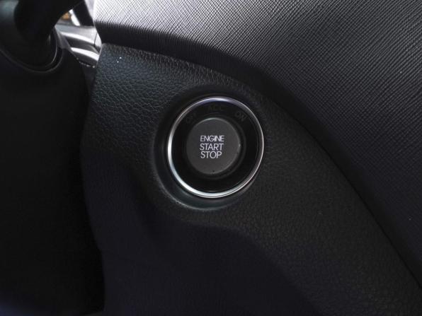 Hyundai Santa Fe III с пробегом 2013 года, цена 2 139 000 рублей, 151374 км, внедорожник, Автокод Объявления