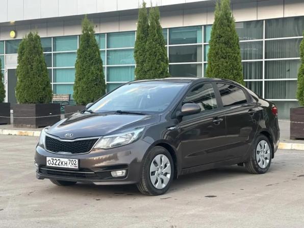 Kia Rio III Рестайлинг с пробегом 2017 года, цена 1 120 000 рублей, 175000 км, седан, Автокод Объявления