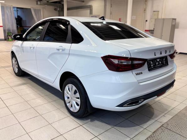 Lada (ВАЗ) Vesta I Рестайлинг (NG) с пробегом 2024 года, цена 1 489 000 рублей, 9270 км, седан, Автокод Объявления