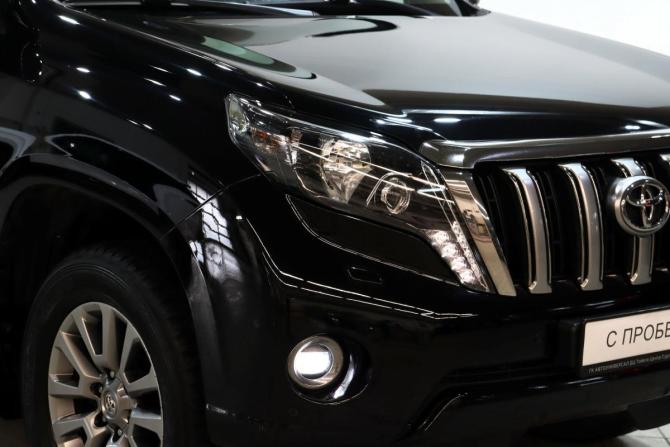 Toyota Land Cruiser Prado 150 Series Рестайлинг 1 с пробегом 2017 года, цена 3 990 000 рублей, 155150 км, внедорожник, Автокод Объявления