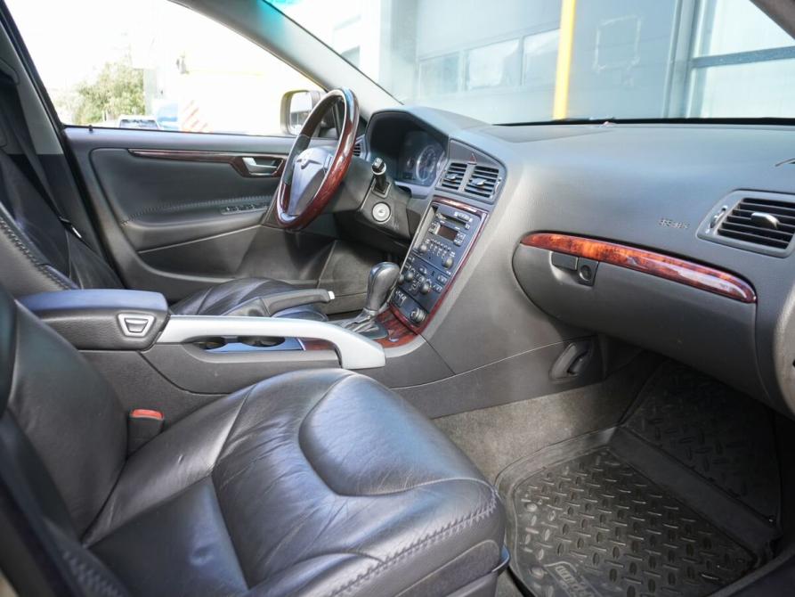 Volvo XC70 I Рестайлинг Москва  - изображение 11