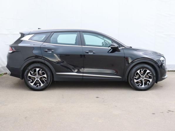 Kia Sportage V с пробегом 2022 года, цена 3 300 000 рублей, 80507 км, внедорожник, Автокод Объявления