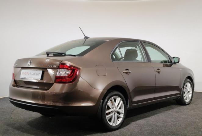 Skoda Rapid I Рестайлинг с пробегом 2019 года, цена 1 250 000 рублей, 180219 км, лифтбек, Автокод Объявления