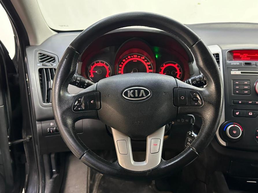 Kia Ceed I Рестайлинг Санкт-Петербург  - изображение 14