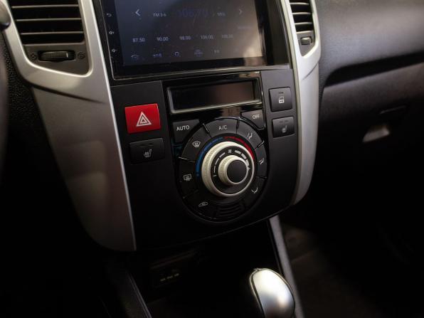 Kia Venga I с пробегом 2012 года, цена 995 000 рублей, 140535 км, компактвэн, Автокод Объявления