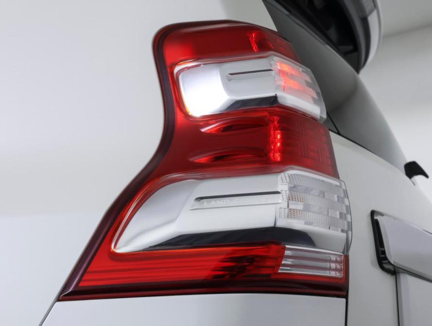 Toyota Land Cruiser Prado 150 Series Рестайлинг 1 Москва  - изображение 21