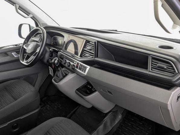 Volkswagen Caravelle T6 Рестайлинг с пробегом 2022 года, цена 4 420 000 рублей, 156281 км, минивэн, Автокод Объявления