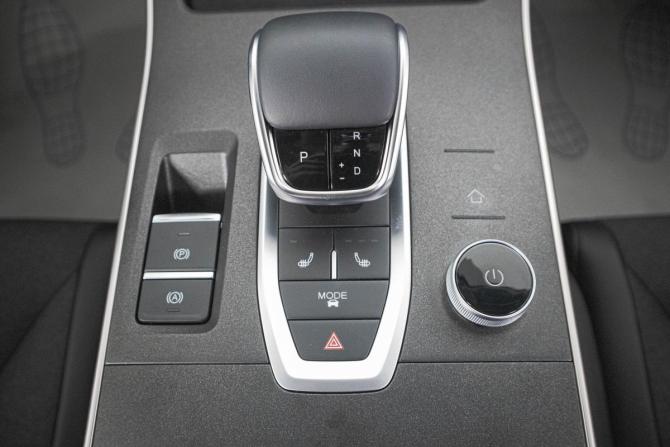 Omoda C5 I с пробегом 2024 года, цена 1 799 000 рублей, 30702 км, внедорожник, Автокод Объявления