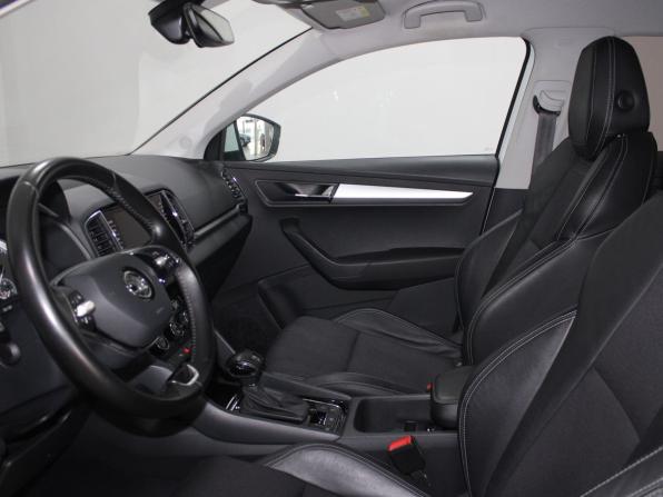Skoda Karoq I с пробегом 2021 года, цена 2 369 900 рублей, 143942 км, внедорожник, Автокод Объявления