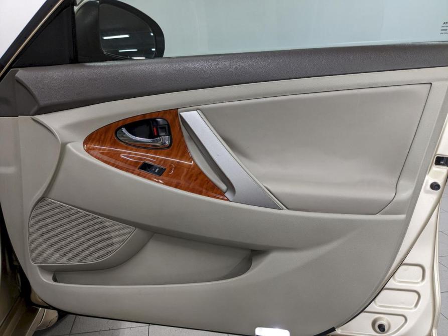 Toyota Camry VI (XV40) Рестайлинг Москва  - изображение 19
