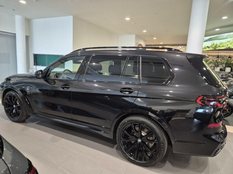 BMW X7 I (G07) Рестайлинг Москва  - изображение 2