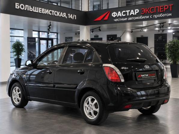Kia Rio II Рестайлинг с пробегом 2010 года, цена 349 000 рублей, 264262 км, хэтчбек, Автокод Объявления