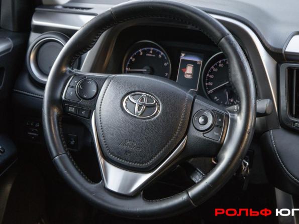 Toyota RAV4 IV (XA40) Рестайлинг с пробегом 2017 года, цена 2 098 000 рублей, 131656 км, внедорожник, Автокод Объявления
