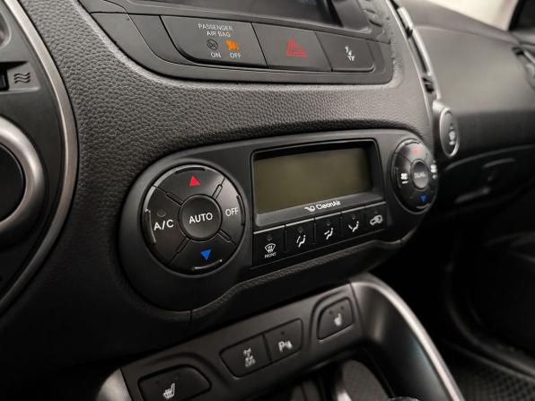 Hyundai ix35 I Рестайлинг с пробегом 2015 года, цена 1 399 000 рублей, 180000 км, внедорожник, Автокод Объявления