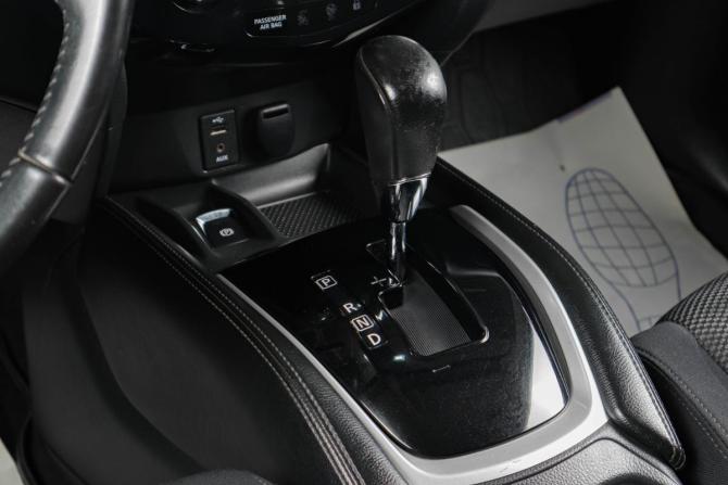 Nissan Qashqai II с пробегом 2017 года, цена 1 659 000 рублей, 210000 км, внедорожник, Автокод Объявления