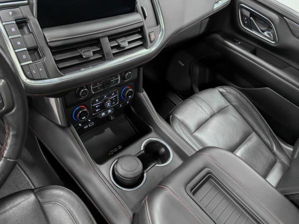 Chevrolet Tahoe V с пробегом 2021 года, цена 8 900 000 рублей, 41786 км, внедорожник, Автокод Объявления