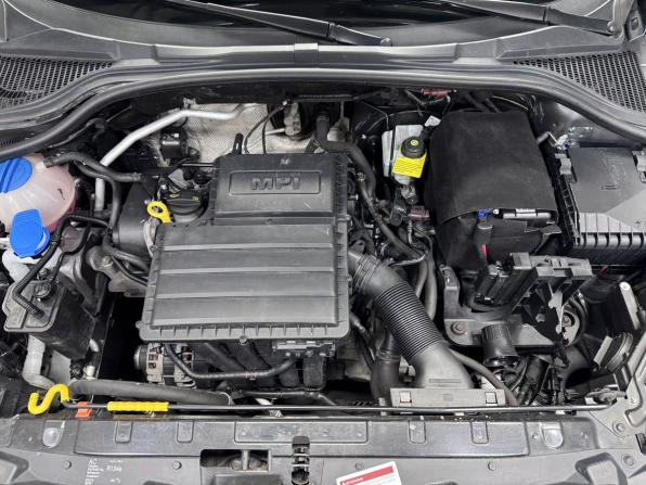 Skoda Yeti I Рестайлинг с пробегом 2015 года, цена 1 470 000 рублей, 71761 км, внедорожник, Автокод Объявления