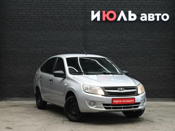 Lada (ВАЗ) Granta I с пробегом 2018 года, цена 440 000 рублей, 242479 км, лифтбек, Автокод Объявления