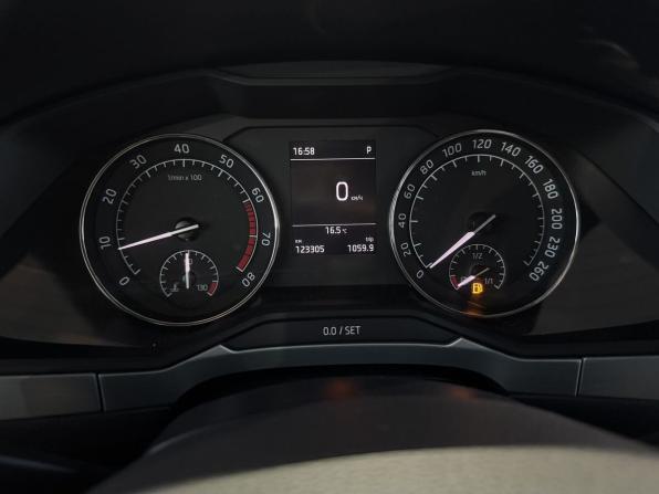 Skoda Superb III с пробегом 2017 года, цена 2 096 000 рублей, 122300 км, лифтбек, Автокод Объявления