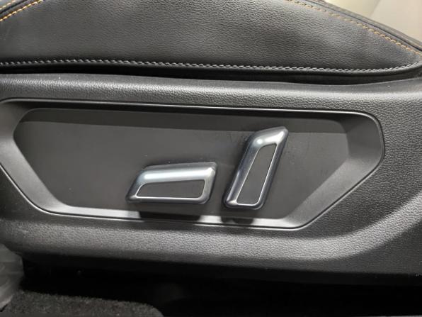 Haval Jolion I с пробегом 2023 года, цена 1 960 000 рублей, 24841 км, внедорожник, Автокод Объявления