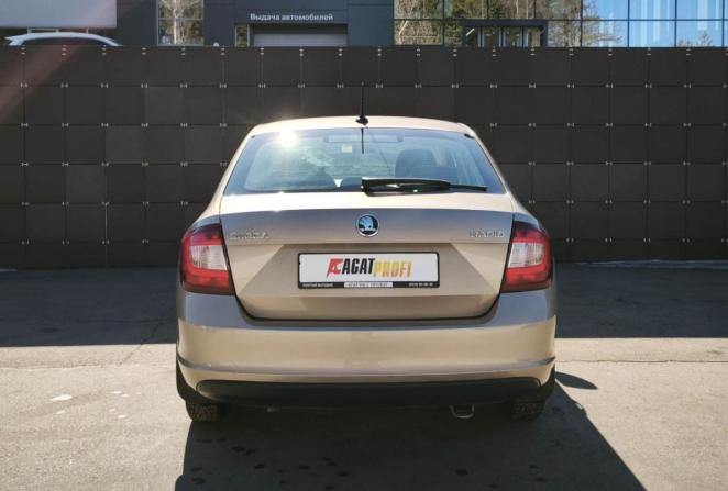 Skoda Rapid I Рестайлинг с пробегом 2018 года, цена 1 333 000 рублей, 72370 км, лифтбек, Автокод Объявления