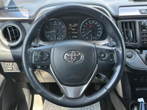 Toyota RAV4 IV (XA40) Рестайлинг с пробегом 2018 года, цена 2 760 000 рублей, 51571 км, внедорожник, Автокод Объявления