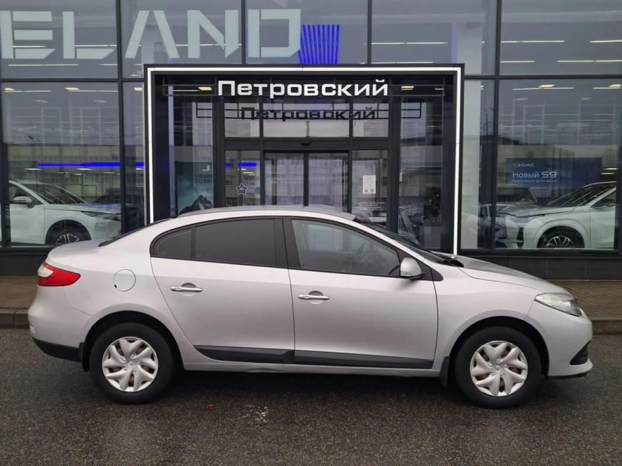 Renault Fluence I Рестайлинг Санкт-Петербург  - изображение 5