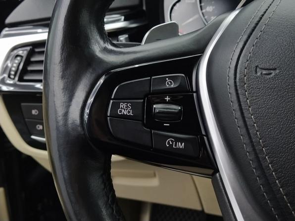BMW 5 серии VII (G30/G31/G38) с пробегом 2018 года, цена 2 398 000 рублей, 220946 км, седан, Автокод Объявления