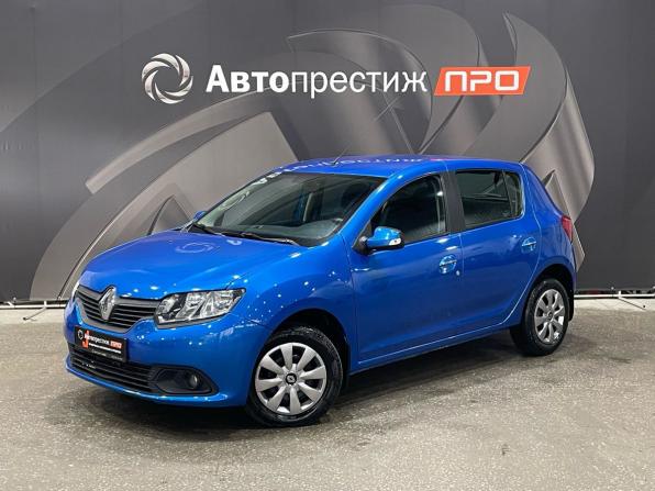 Renault Sandero II с пробегом 2017 года, цена 950 000 рублей, 98276 км, хэтчбек, Автокод Объявления