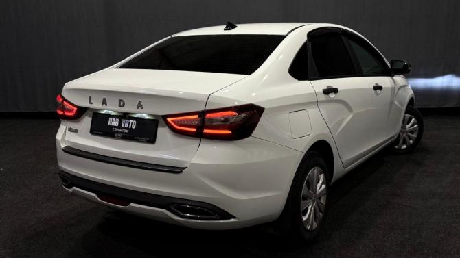 Lada (ВАЗ) Vesta I Рестайлинг (NG) с пробегом 2023 года, цена 1 299 000 рублей, 8722 км, седан, Автокод Объявления
