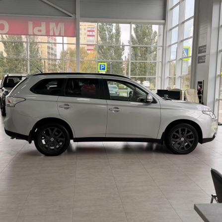 Mitsubishi Outlander III с пробегом 2012 года, цена 1 499 000 рублей, 68353 км, внедорожник, Автокод Объявления