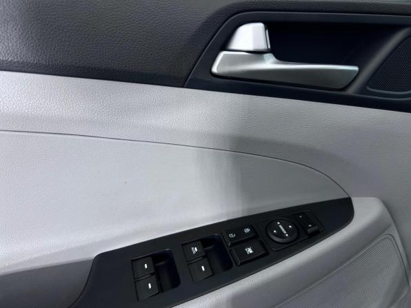 Hyundai Tucson III Рестайлинг с пробегом 2019 года, цена 1 940 000 рублей, 98387 км, внедорожник, Автокод Объявления