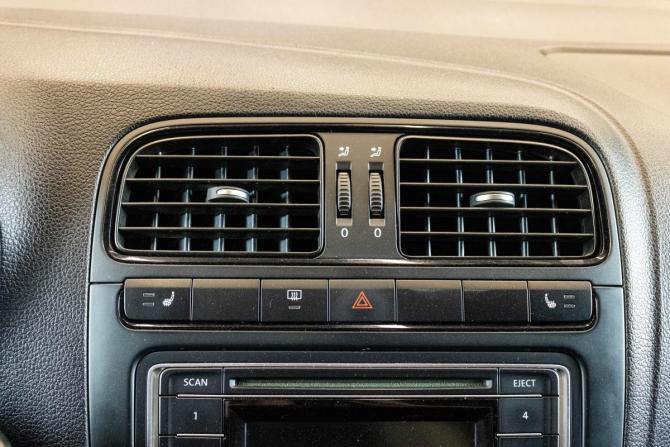 Volkswagen Polo V с пробегом 2014 года, цена 985 000 рублей, 196200 км, седан, Автокод Объявления
