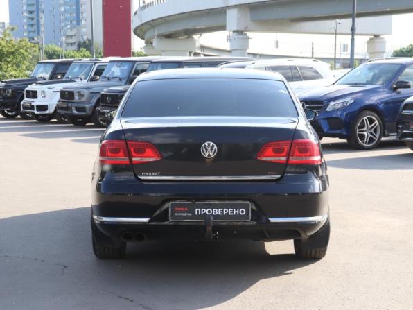 Volkswagen Passat B7 с пробегом 2013 года, цена 880 000 рублей, 279064 км, седан, Автокод Объявления