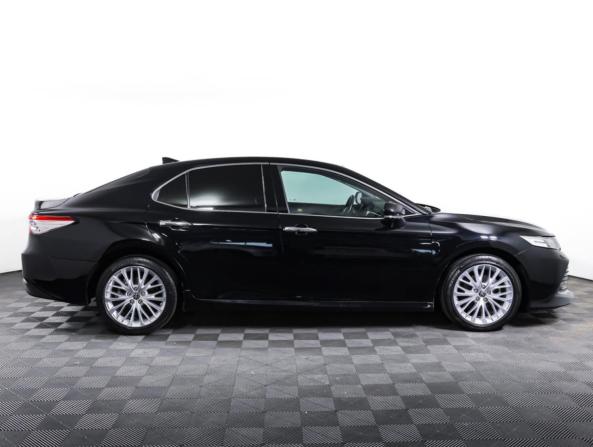 Toyota Camry VIII (XV70) с пробегом 2020 года, цена 2 790 000 рублей, 123000 км, седан, Автокод Объявления
