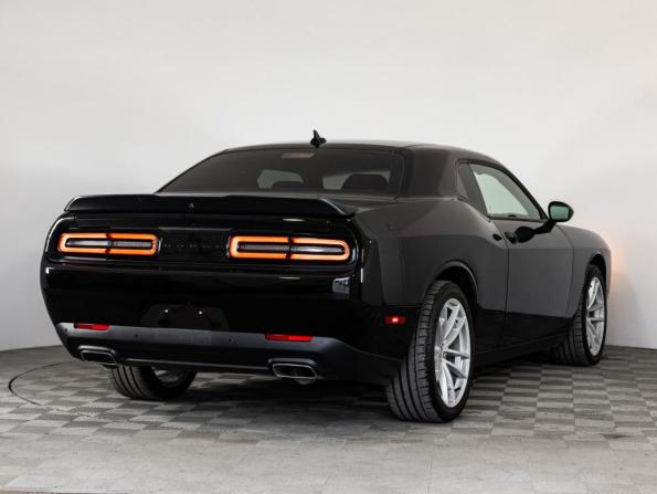 Dodge Challenger III Рестайлинг 2 с пробегом 2020 года, цена 3 685 000 рублей, 45176 км, купе, Автокод Объявления