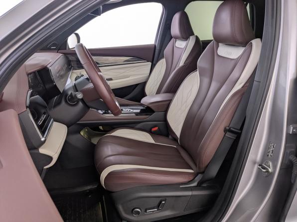 Geely Monjaro I с пробегом 2024 года, цена 3 600 000 рублей, 35500 км, внедорожник, Автокод Объявления
