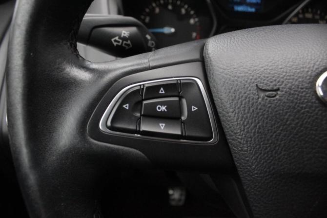 Ford Focus III Рестайлинг с пробегом 2019 года, цена 1 420 000 рублей, 140513 км, седан, Автокод Объявления