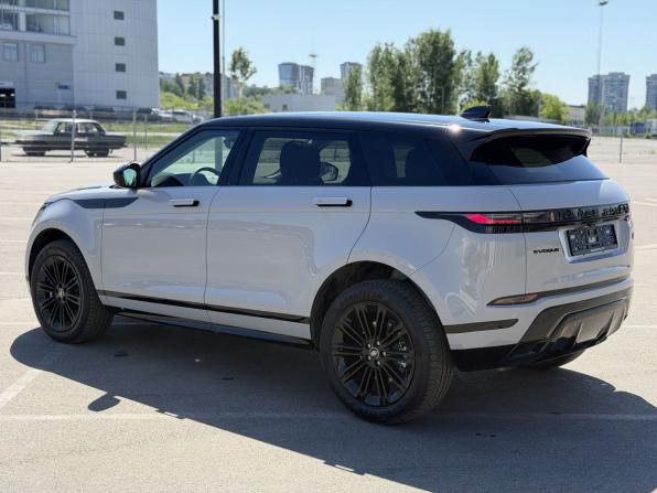 Land Rover Range Rover Evoque II Рестайлинг с пробегом 2025 года, цена 5 550 000 рублей, 25 км, внедорожник, Автокод Объявления