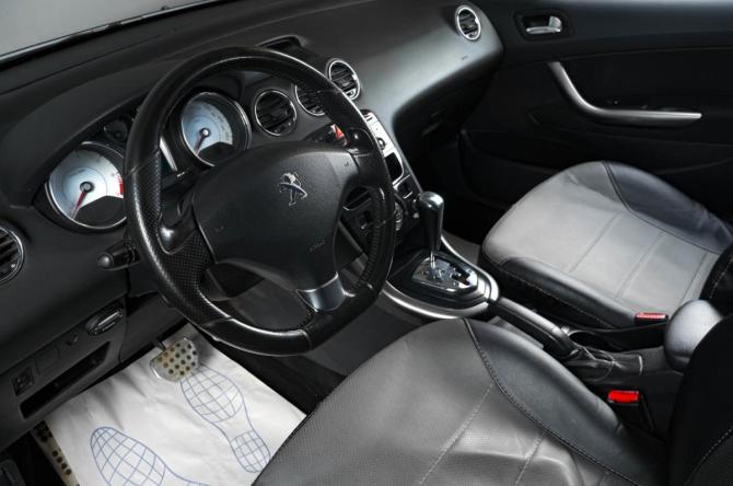 Peugeot 308 I с пробегом 2011 года, цена 499 000 рублей, 124808 км, хэтчбек, Автокод Объявления