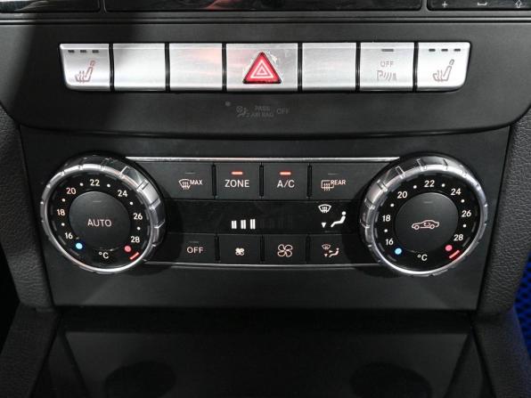 Mercedes-Benz C-Класс III (W204) Рестайлинг с пробегом 2011 года, цена 1 249 000 рублей, 284224 км, седан, Автокод Объявления