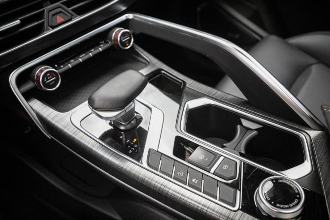 Geely Tugella I Рестайлинг с пробегом 2022 года, цена 3 135 000 рублей, 11860 км, внедорожник, Автокод Объявления