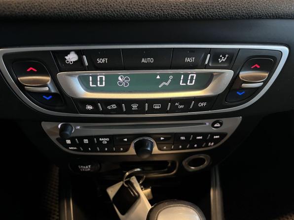 Renault Megane III с пробегом 2011 года, цена 500 000 рублей, 219578 км, универсал, Автокод Объявления