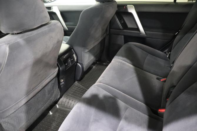 Toyota Land Cruiser Prado 150 Series Рестайлинг 1 с пробегом 2014 года, цена 3 180 000 рублей, 123114 км, внедорожник, Автокод Объявления