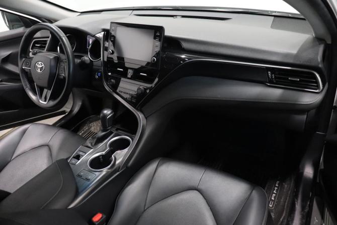 Toyota Camry VIII (XV70) Рестайлинг с пробегом 2022 года, цена 3 450 000 рублей, 60588 км, седан, Автокод Объявления