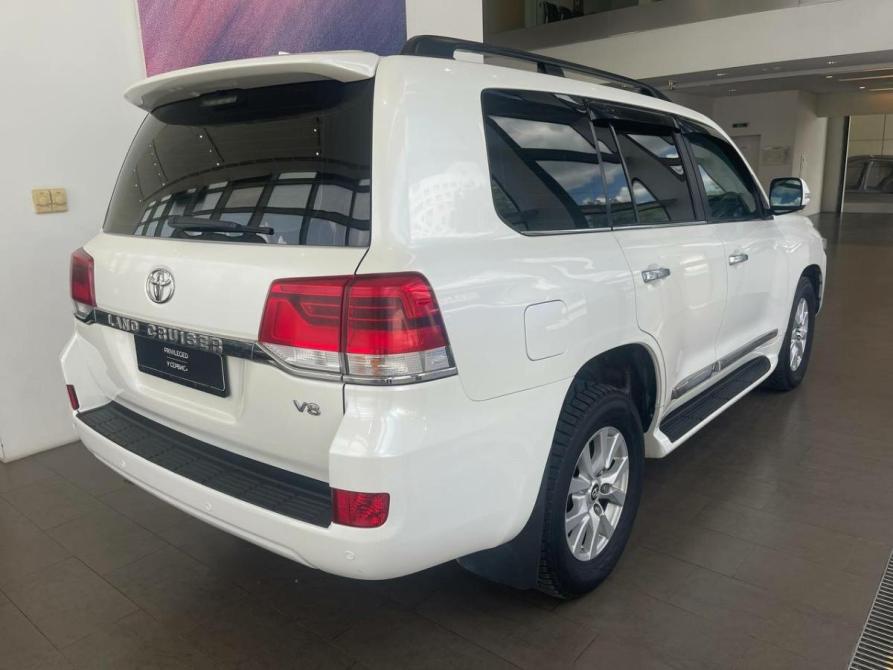 Toyota Land Cruiser 200 Series Рестайлинг 2 Москва  - изображение 2