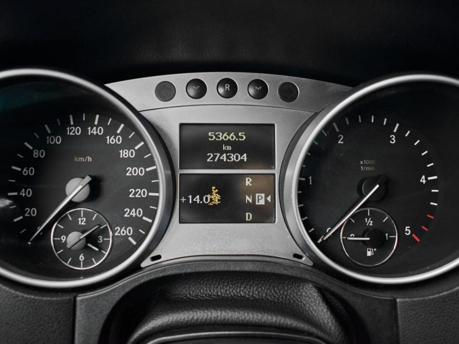 Mercedes-Benz M-Класс II (W164) Рестайлинг Екатеринбург  - изображение 17