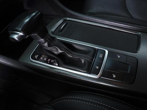 Kia Optima IV Рестайлинг с пробегом 2018 года, цена 1 899 000 рублей, 160072 км, седан, Автокод Объявления